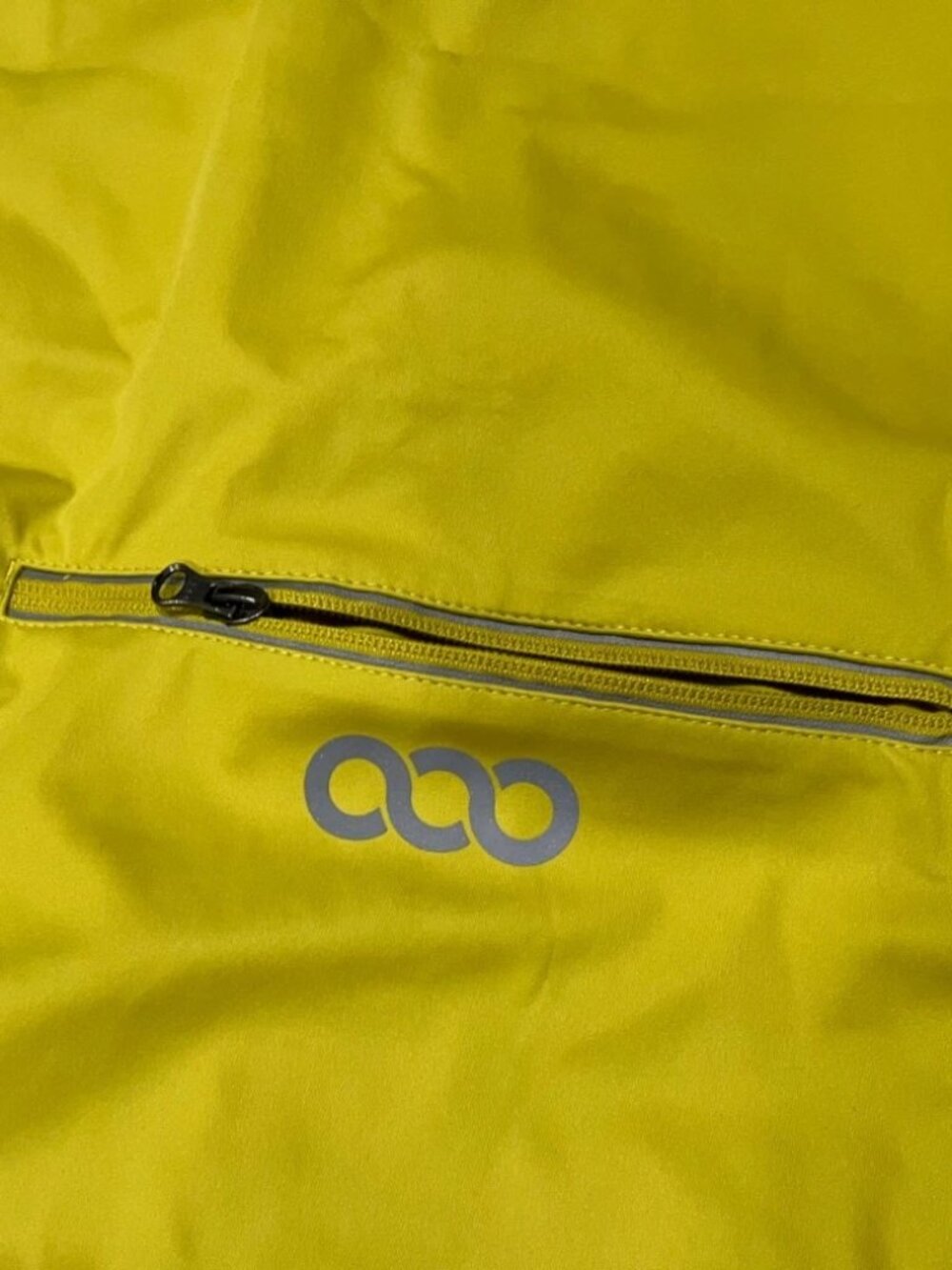 33,000 FT Waterproof Vest sz.2XL - Picture 6 of 9